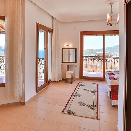 Samira & Aparts & 3* Kalkan