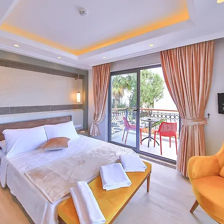Samira & Aparts & Hotel Kalkan