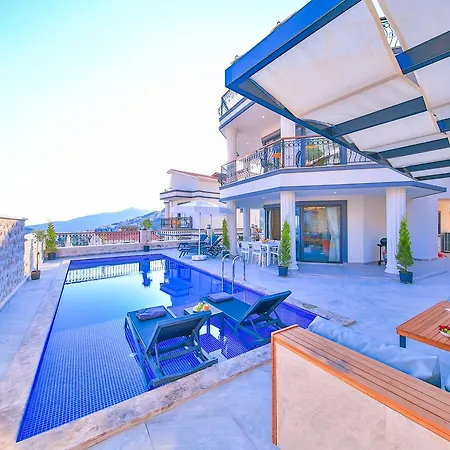 Samira & Aparts & Hotel