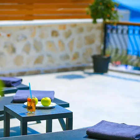 Samira & Aparts & Kalkan